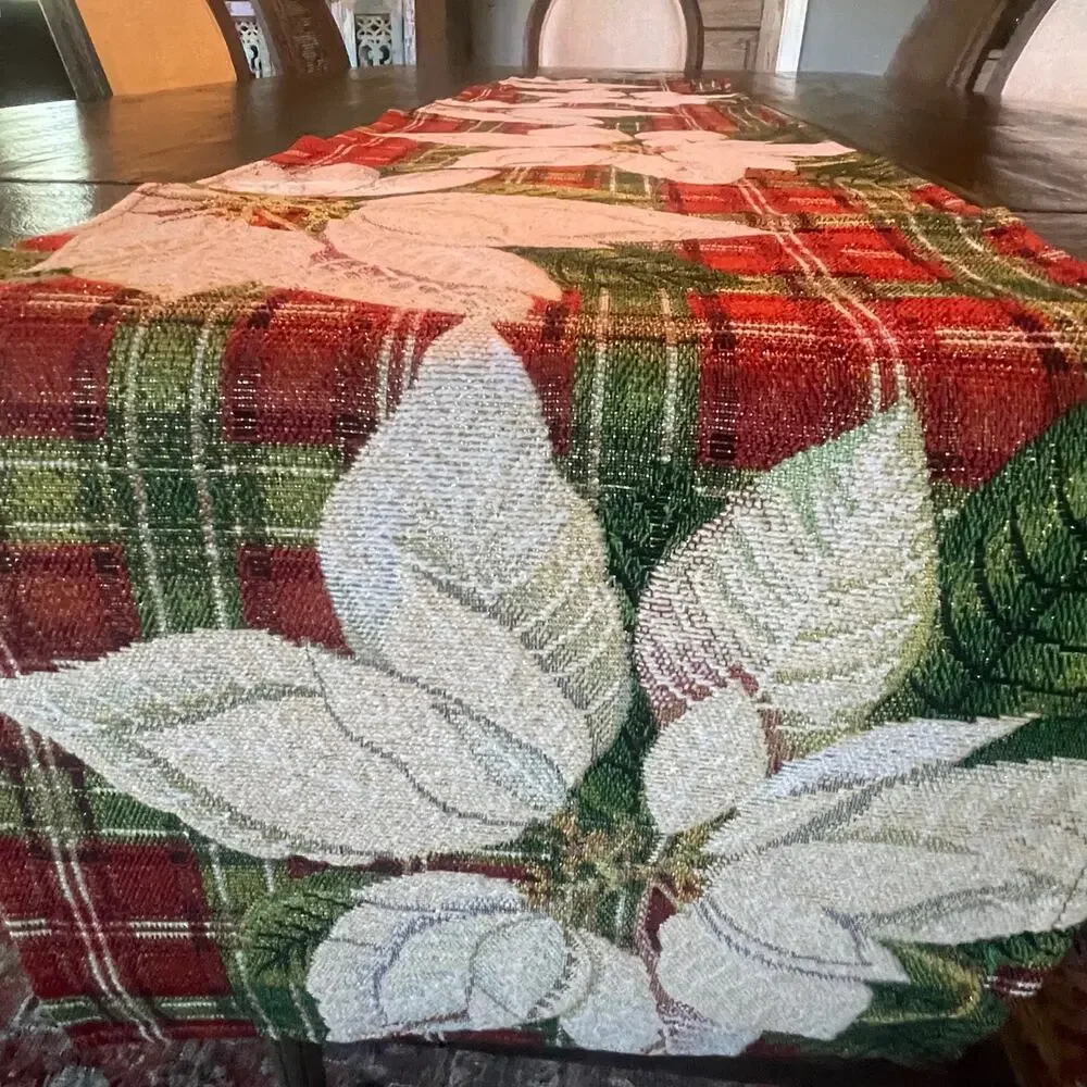 Christmas Plaid Poinsettia Tapestry Table Runner 13x70 Red Cream Green NWT